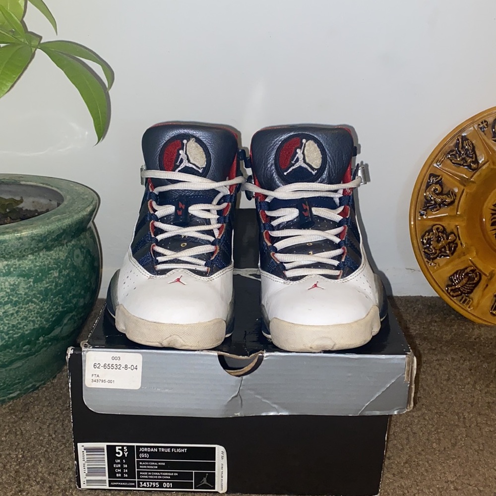 Jordan 6 Ring - Picture 2 of 2